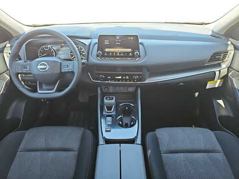 New 2026 Nissan Rogue SV w/ Cold Weather Package FWD image 11