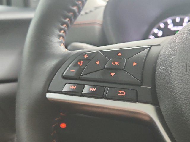 Used 2025 Nissan Sentra SR w/ SR Premium Package FWD image 25