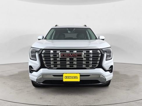 Used 2026 GMC Terrain Denali AWD/4WD image 2