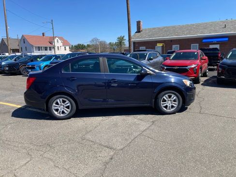 Used 2016 Chevrolet Sonic LT FWD image 22