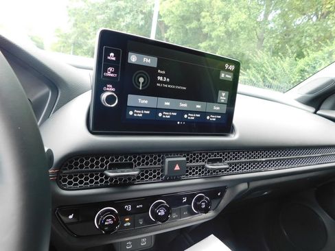 Certified 2026 Honda HR-V Sport image 6
