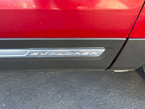 Used 2017 Ford Explorer Limited w/ Equipment Group 301A image 52