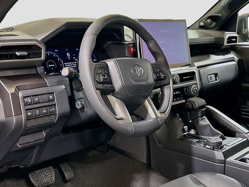 New 2026 Toyota 4Runner TRD Off-Road Premium AWD/4WD image 9