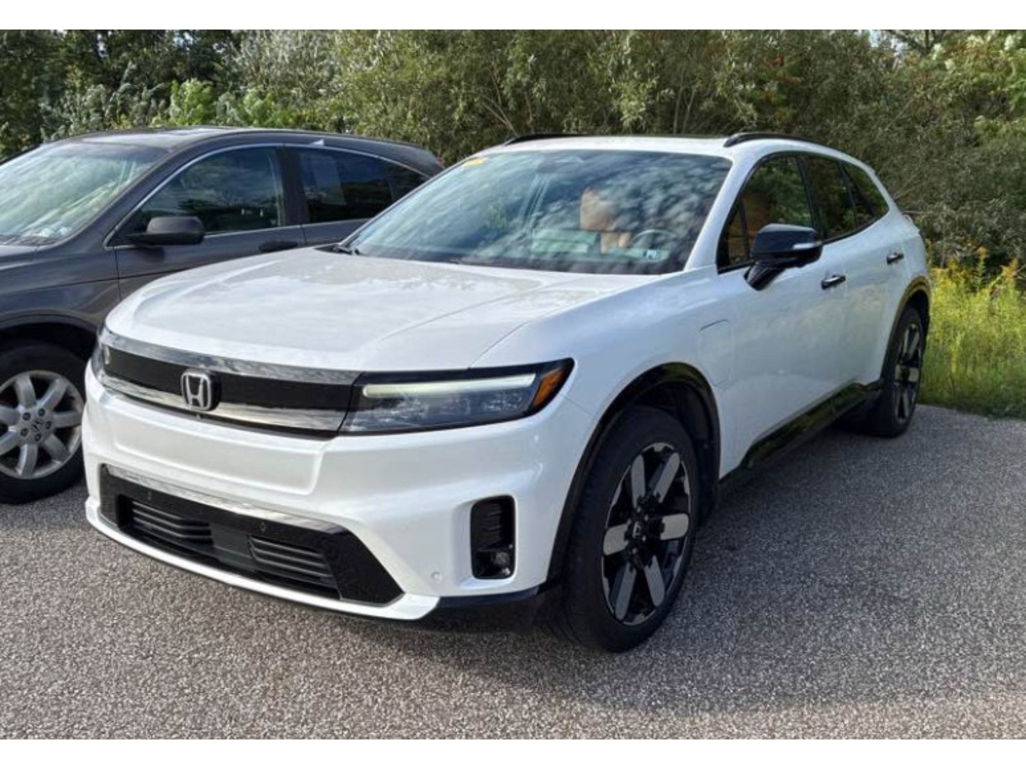 Used 2024 Honda Prologue Elite image 1