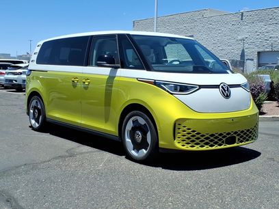 New 2025 Volkswagen ID. Buzz Pro S Plus
