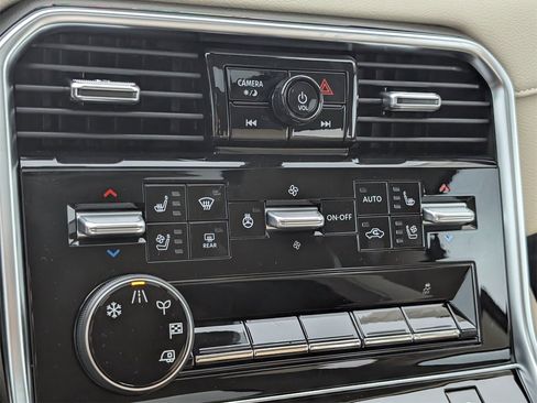 New 2026 Nissan Armada Platinum image 13