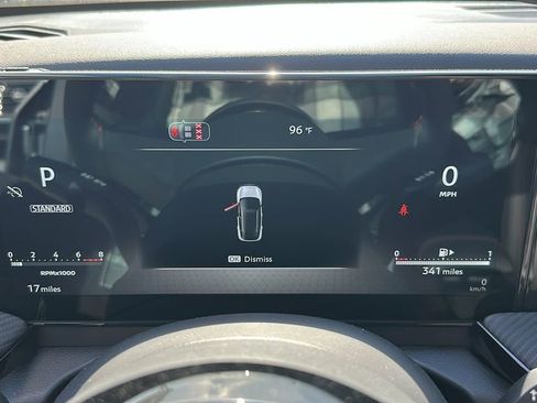 New 2026 Nissan Kicks SR FWD image 21