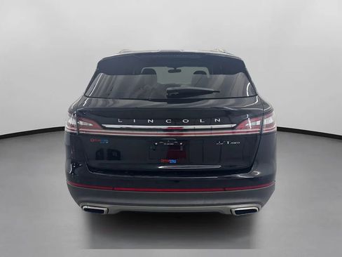 Used 2019 Lincoln Nautilus Reserve w/ Driver Assistance Package image 8