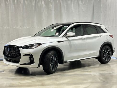 Used 2025 INFINITI QX50 Sport w/ Cargo Package image 3