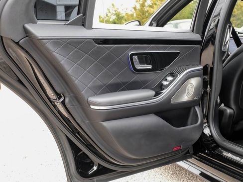 Used 2022 Mercedes-Benz S 580 4MATIC Sedan image 41