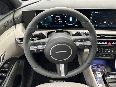 New 2026 Hyundai Tucson Limited image 27