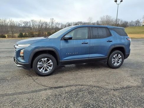 Used 2025 Chevrolet Equinox LT image 29