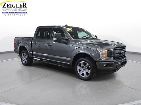 Used 2019 Ford F150 XLT w/ Equipment Group 302A Luxury AWD/4WD image 3