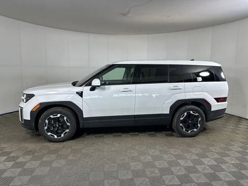 Used 2026 Hyundai Santa Fe SE image 6