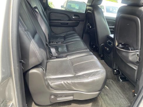 Used 2007 GMC Yukon XL Denali AWD/4WD image 29