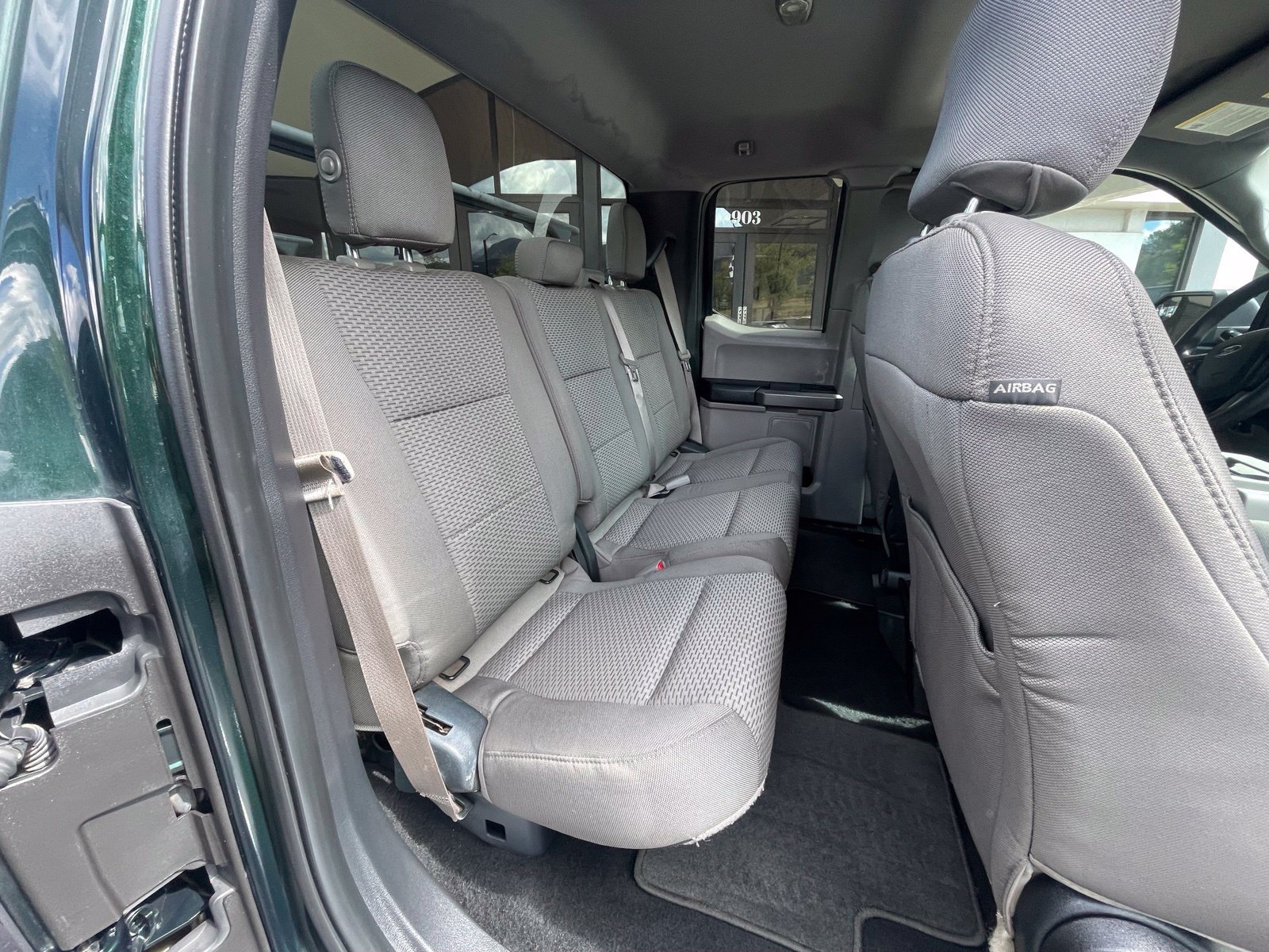 Used 2015 Ford F150 XLT AWD/4WD image 19