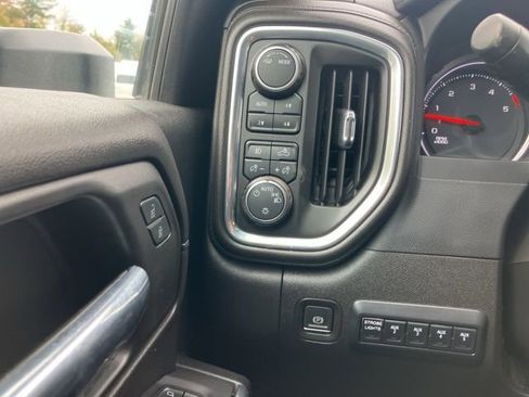 Used 2022 Chevrolet Silverado 3500 LT w/ Convenience Package image 31