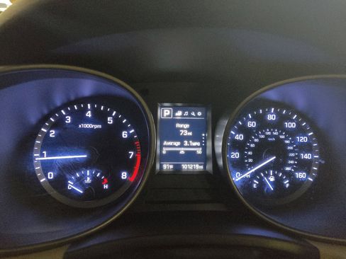 Used 2018 Hyundai Santa Fe Sport w/ 2.4L Value Package 02 FWD image 23