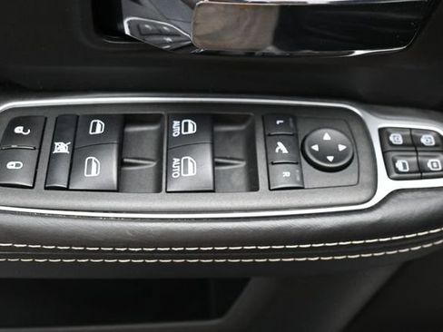 Used 2024 RAM 2500 Limited AWD/4WD image 14