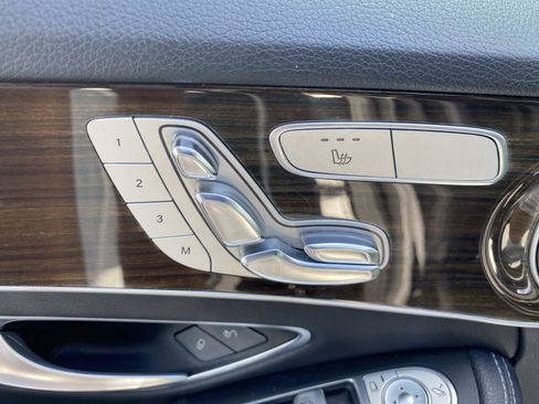 Used 2018 Mercedes-Benz C 300 Sedan image 16
