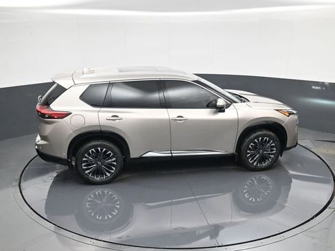 New 2026 Nissan Rogue Platinum w/ Platinum Premium Package AWD/4WD image 6