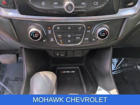 Certified 2023 Chevrolet Traverse RS AWD/4WD image 18