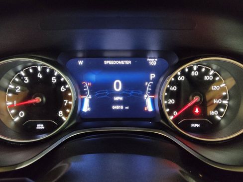 Used 2018 Jeep Compass Limited w/ Navigation Group AWD/4WD image 23