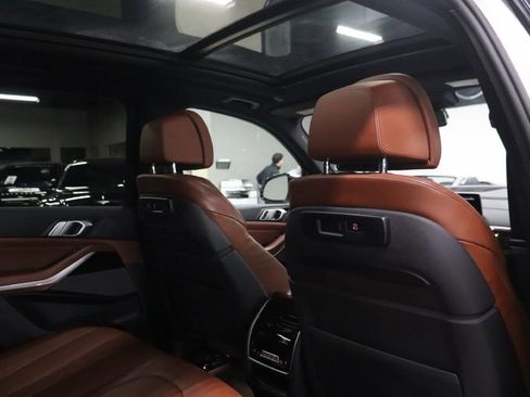Used 2019 BMW X5 xDrive50i image 21