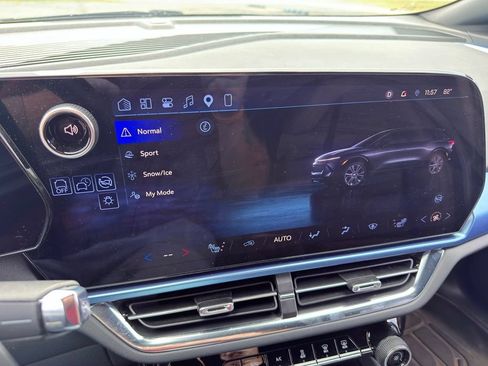 Used 2025 Chevrolet Equinox EV LT w/ Convenience Package FWD image 48