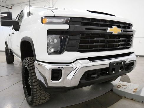 Used 2024 Chevrolet Silverado 2500 W/T w/ WT Convenience Package AWD/4WD image 39