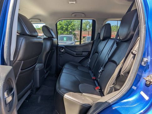 Used 2015 Nissan Xterra PRO-4X AWD/4WD image 14