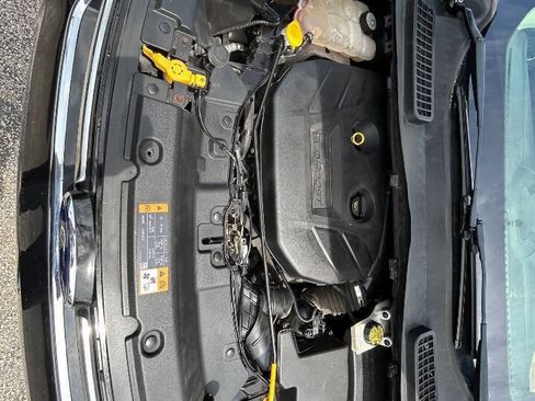 Used 2013 Ford Escape SEL FWD image 14
