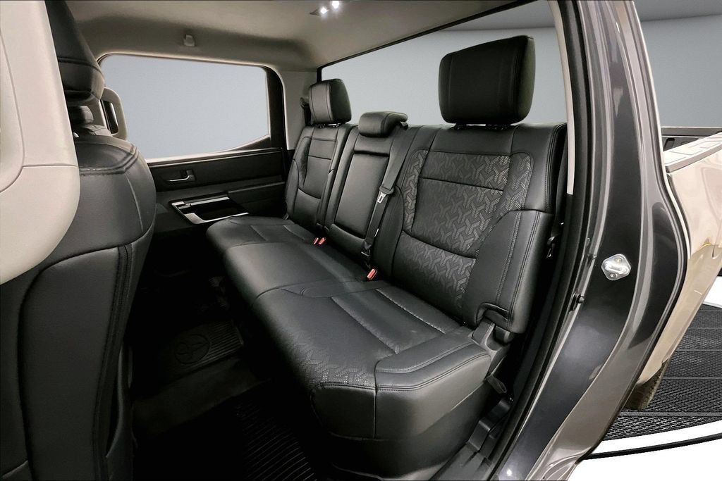 Used 2023 Toyota Tundra Limited AWD/4WD image 23