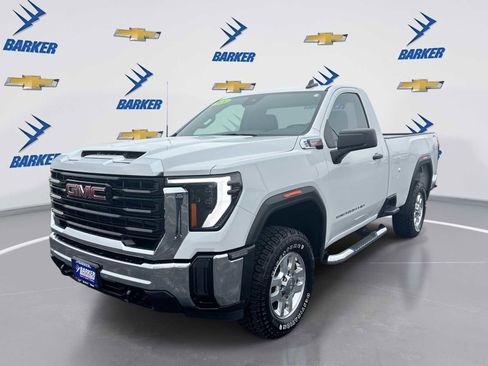 Used 2024 GMC Sierra 2500 Pro w/ Convenience Package image 1