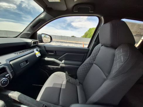 New 2026 Toyota Tacoma SR5 AWD/4WD image 29