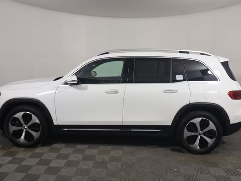 New 2026 Mercedes-Benz GLB 250 image 2