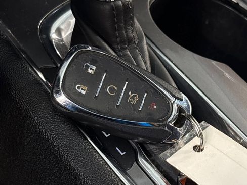 Used 2019 Chevrolet Malibu LT image 25