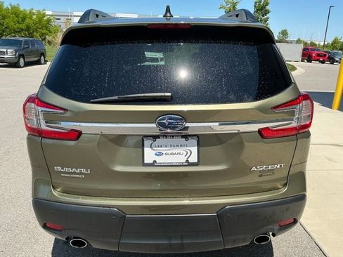 Used 2025 Subaru Ascent Premium AWD/4WD image 3