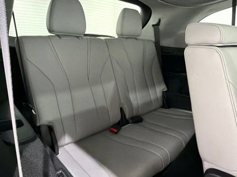 Certified 2024 Acura MDX SH-AWD w/ Technology Package image 26