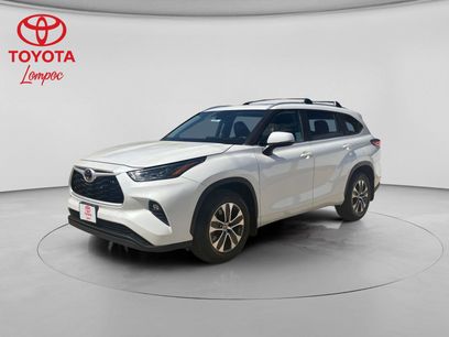 Used 2023 Toyota Highlander XLE