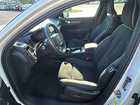 Certified 2023 Volvo C40 P8 Recharge Plus w/ Climate Package AWD/4WD image 24