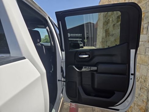 Used 2021 Chevrolet Silverado 1500 LT w/ Texas Edition Plus RWD image 10