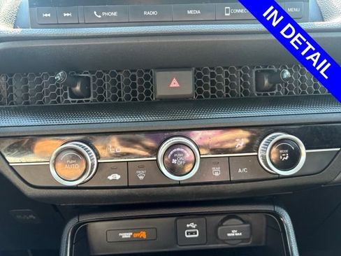 Certified 2025 Honda CR-V LX image 29