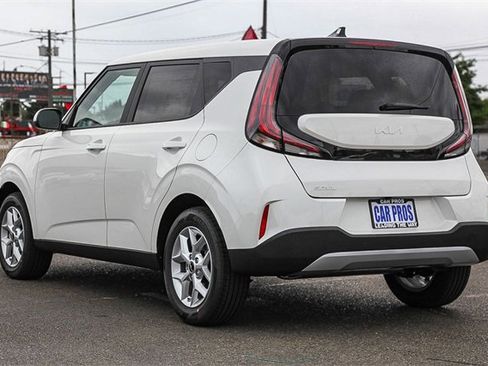 New 2025 Kia Soul LX w/ LX Technology Package image 7
