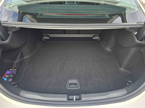 Used 2025 Mercedes-Benz C 300 4MATIC Sedan image 16