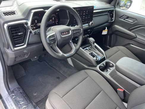 New 2025 GMC Canyon Elevation w/ Convenience Package image 11