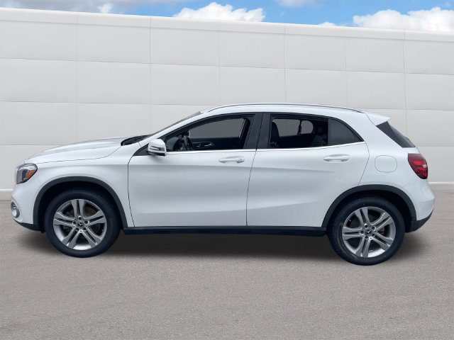 Used 2019 Mercedes-Benz GLA 250 w/ Convenience Package image 3