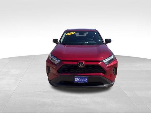 Used 2024 Toyota RAV4 LE image 4