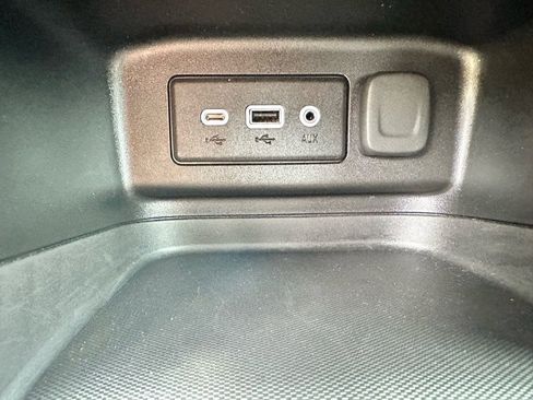 Used 2022 Chevrolet Equinox LT image 20