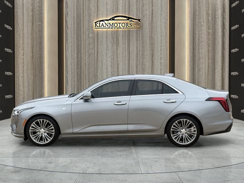 Used 2025 Cadillac CT4 Premium Luxury image 4